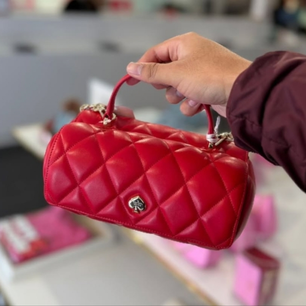 NWT KATE SPADE KK175 HEART TO HEART 3D HEART BARREL QUILTED CROSSBODY RED